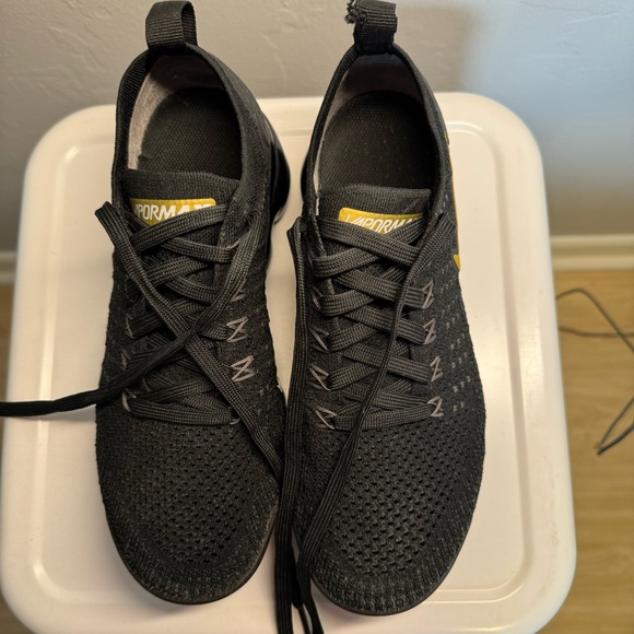 Nike Air VaporMax 2 Women’s SZ 7.5 Black/Gold - Picture 4 of 7